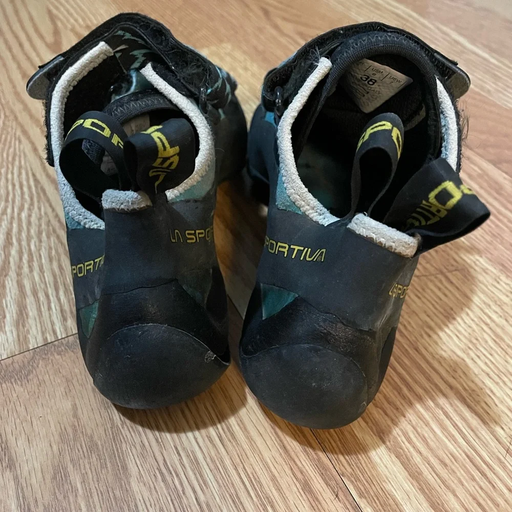 La Sportiva Miura Rock Climbing Shoes - Picture 6 of 6